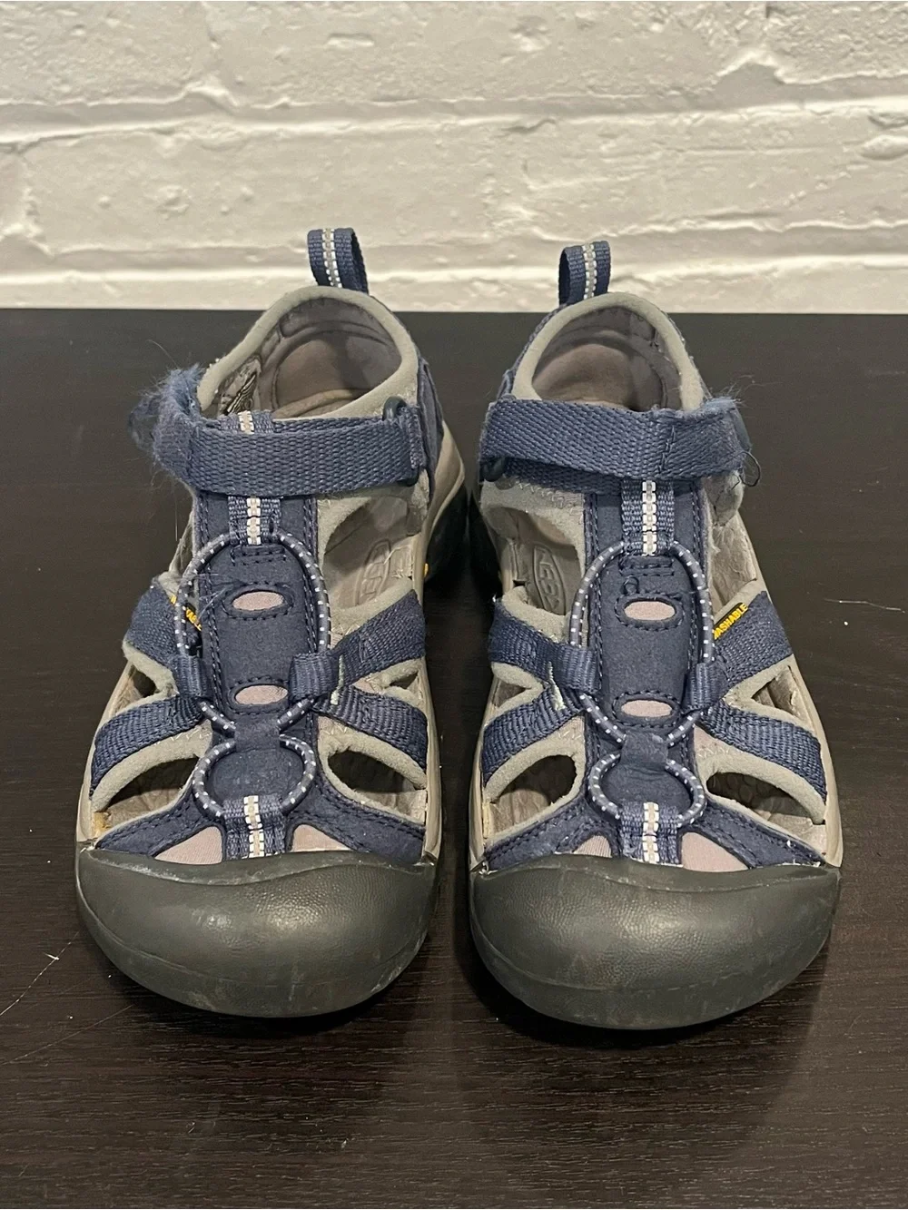 Keen Kids Navy Blue and Gray Closed-Toe Outdoor Sandals